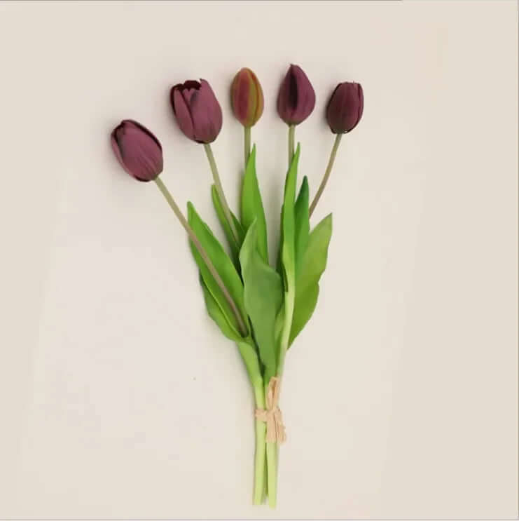 Soft silicone artificial tulip bouquet in shades of purple, ideal for home decor and special occasions.