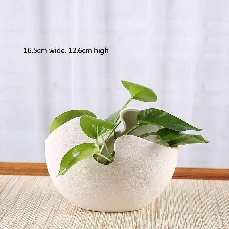 Modern White Ceramic Egg Shell Vase